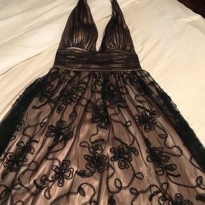 Sexy flirty flare backless dress